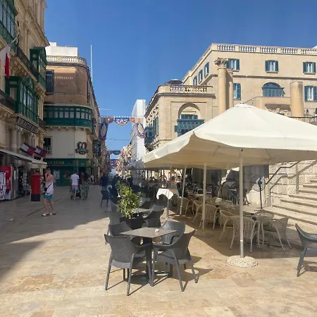 Sunshine - Modern Three Bedroom Ground Floor With Yard Apartament Mellieħa